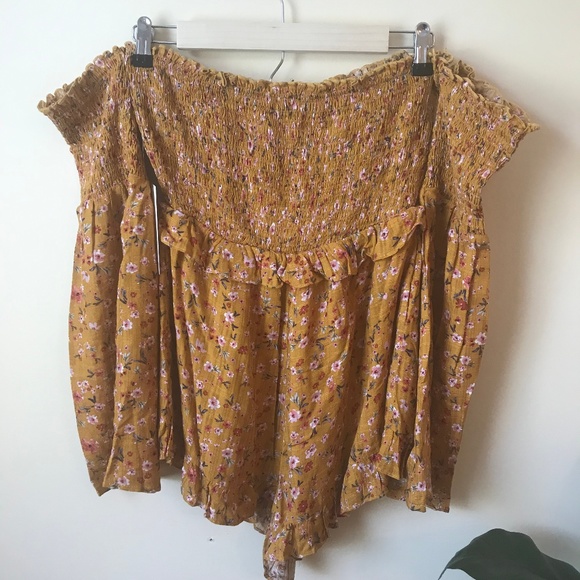 NWT Yellow Floral Off the Shoulder Romper - Picture 5 of 5